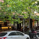 Delight * Tirana
